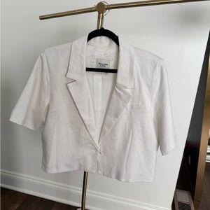 Abercrombie & Fitch Women's Cropped White Blazer